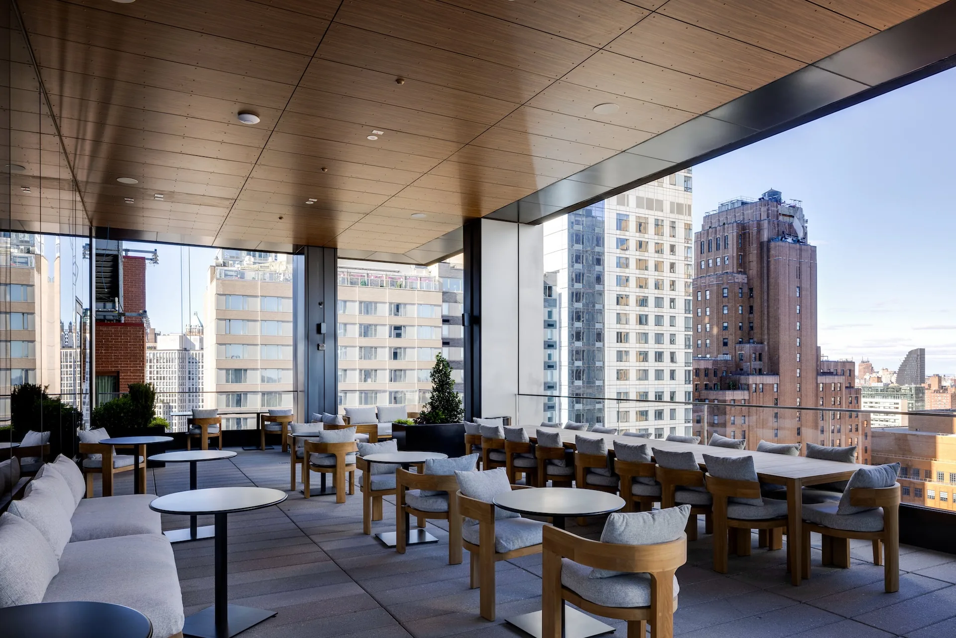 Communal Outdoor Terrace at 1 Willoughby Square