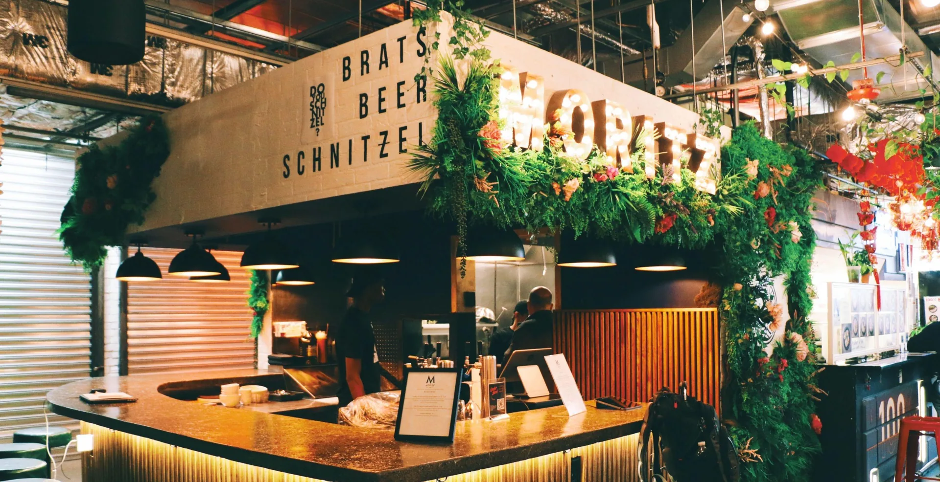 Commercial corridor near 1 Willoughby Square